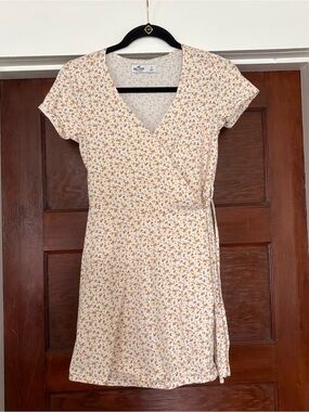 open back channeled skort dress Hollister Open Back Channeled Skort Dress at Foxvalley Mall in Aurora, IL